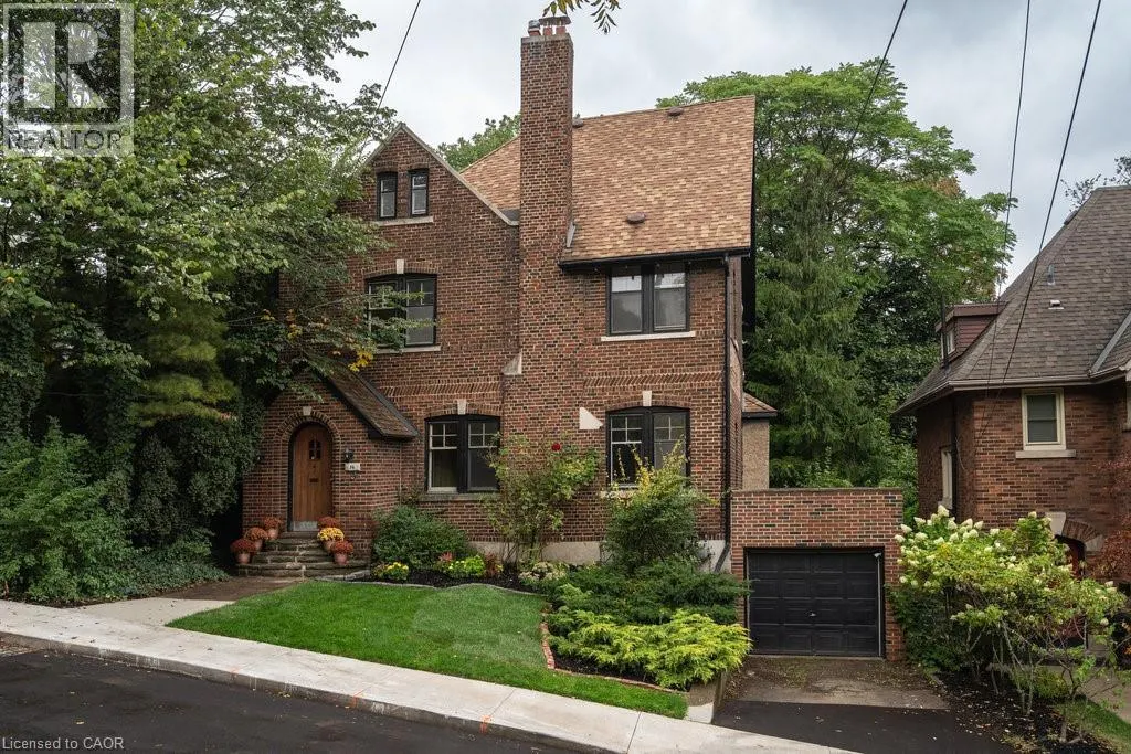 36 MOUNTWOOD Avenue
