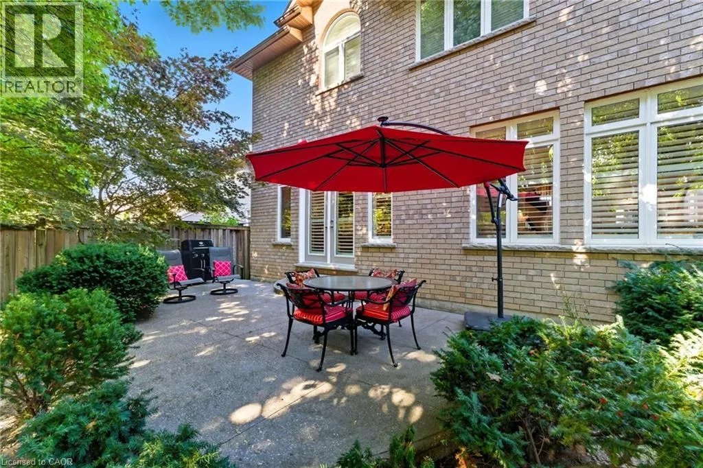 20 LORUPE Court