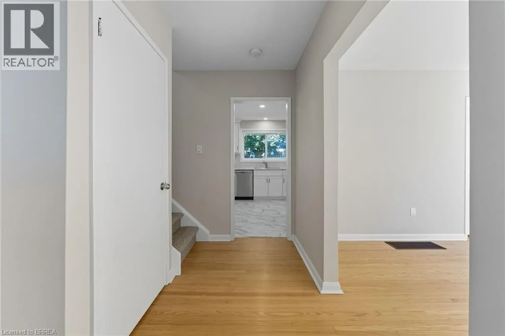 30 FORSYTHE Avenue