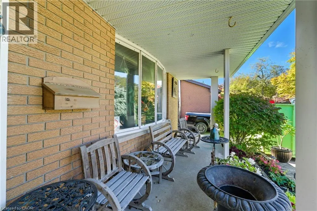 86 BALMORAL Drive
