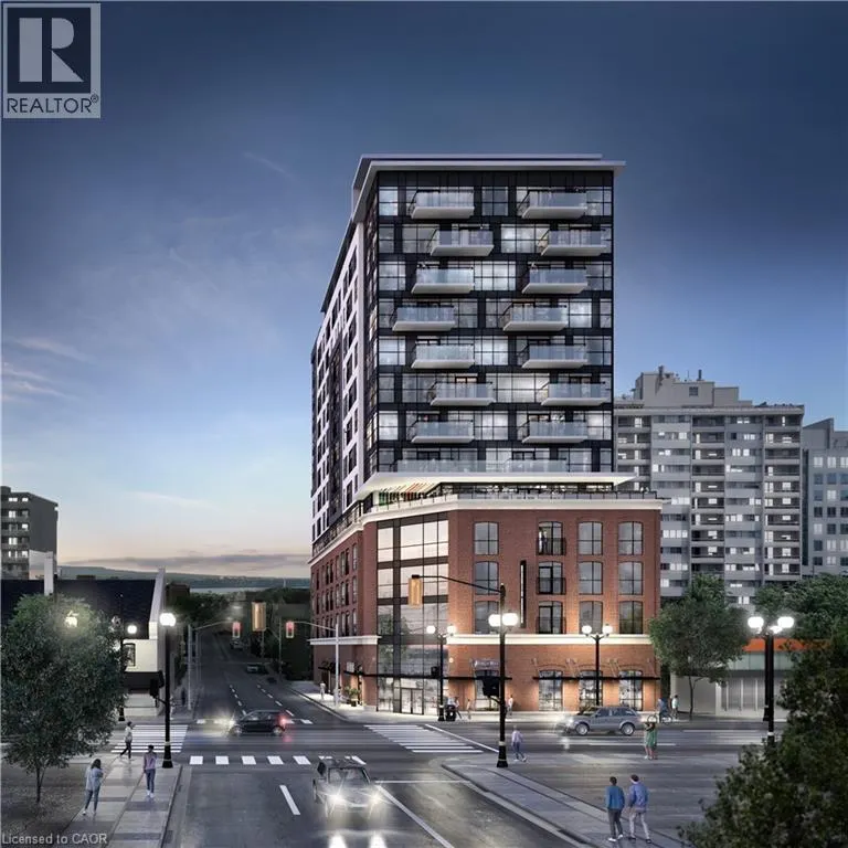 206 KING Street W