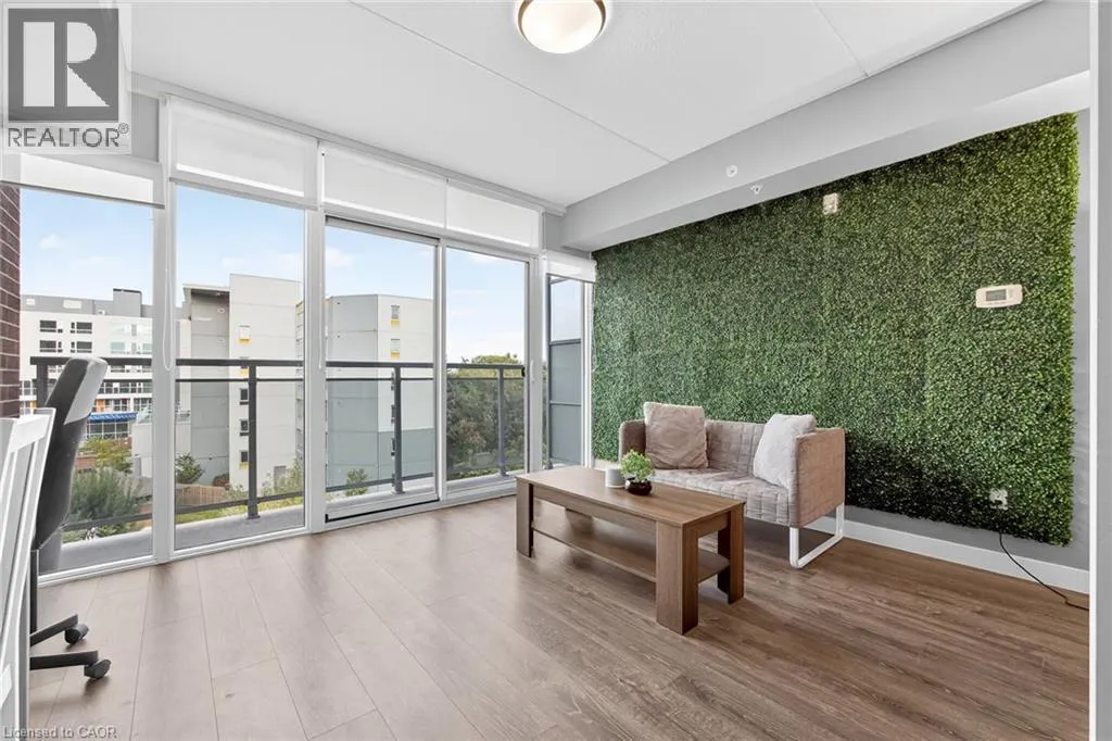 308 LESTER Street Unit# 406, #406