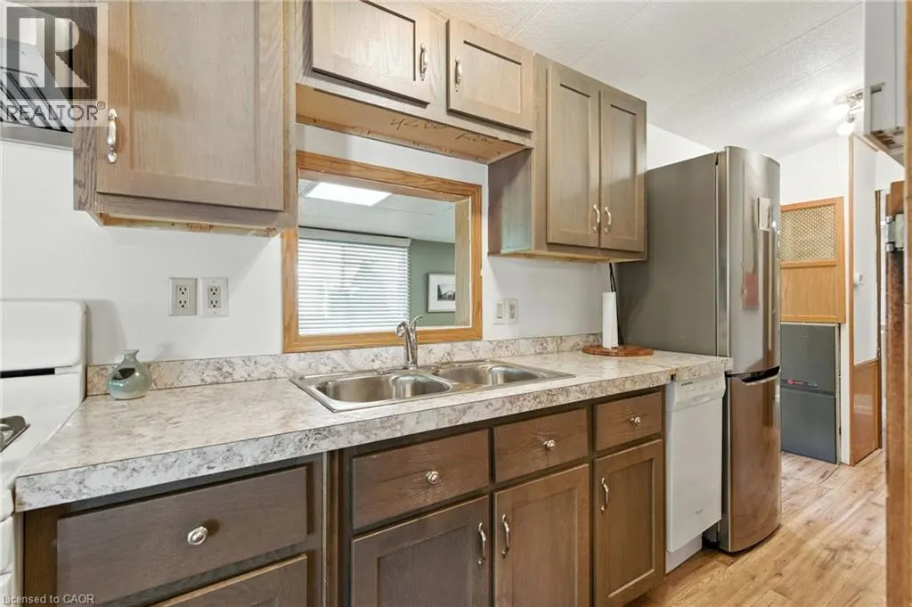 23 FOUR MILE CREEK Road Unit# 411, #411