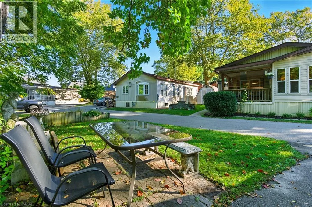 23 FOUR MILE CREEK Road Unit# 411, #411