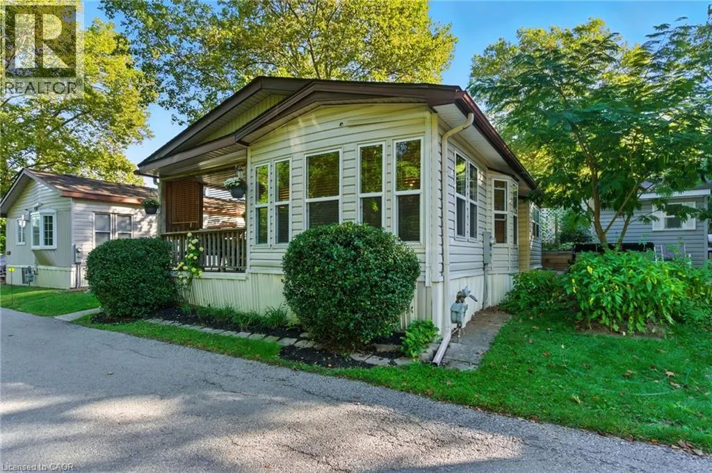 23 FOUR MILE CREEK Road Unit# 411, #411