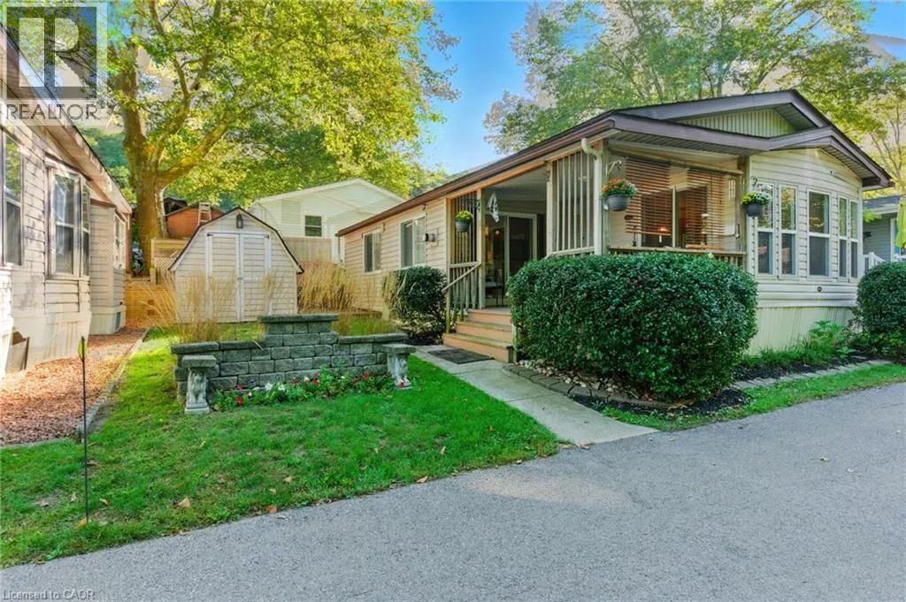 23 FOUR MILE CREEK Road Unit# 411, #411