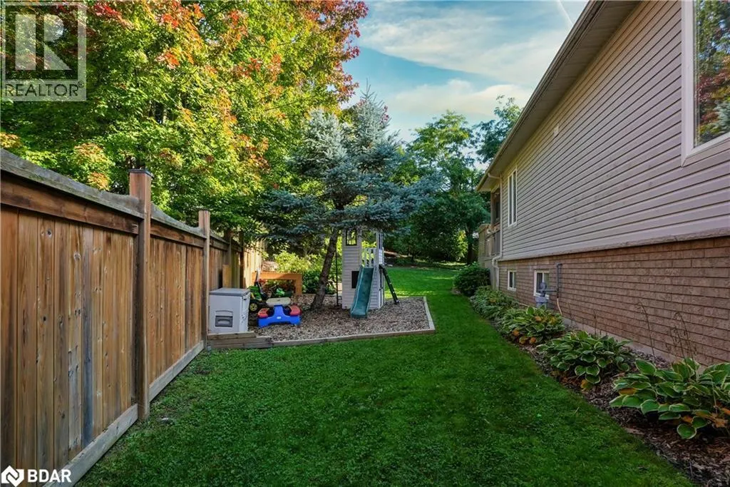 28 WINDSOR Crescent
