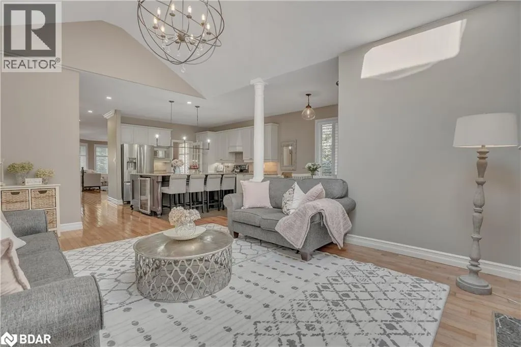 28 WINDSOR Crescent