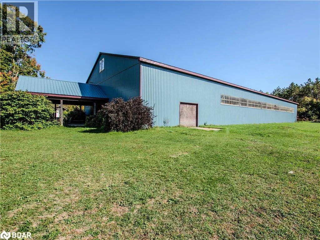 2041 W FLOS RD FOUR Road W