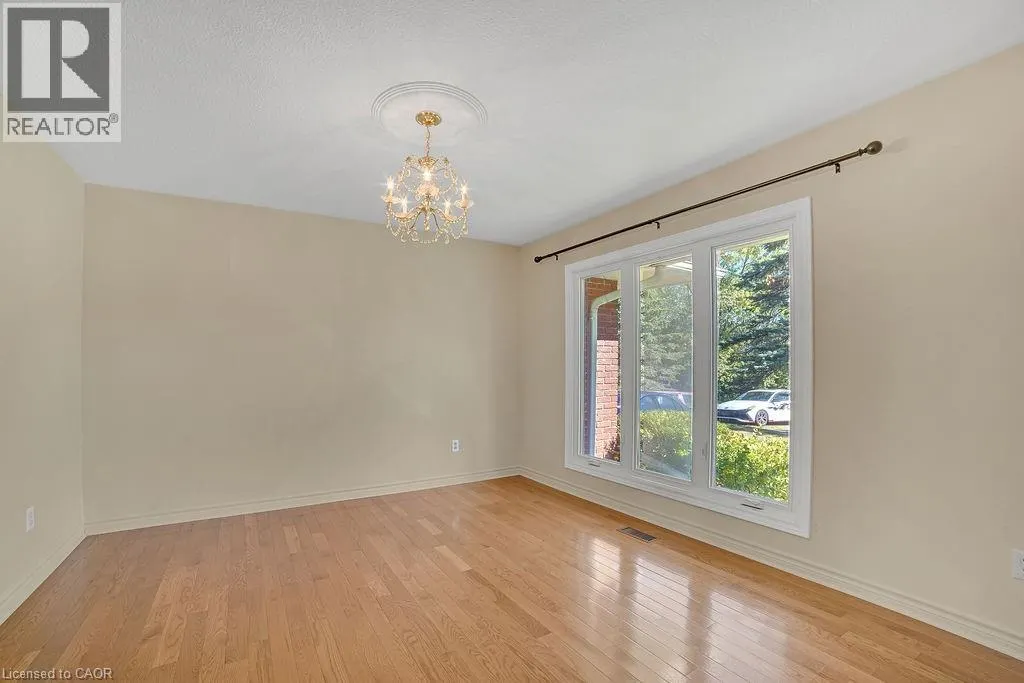 585 JUNCTION Road