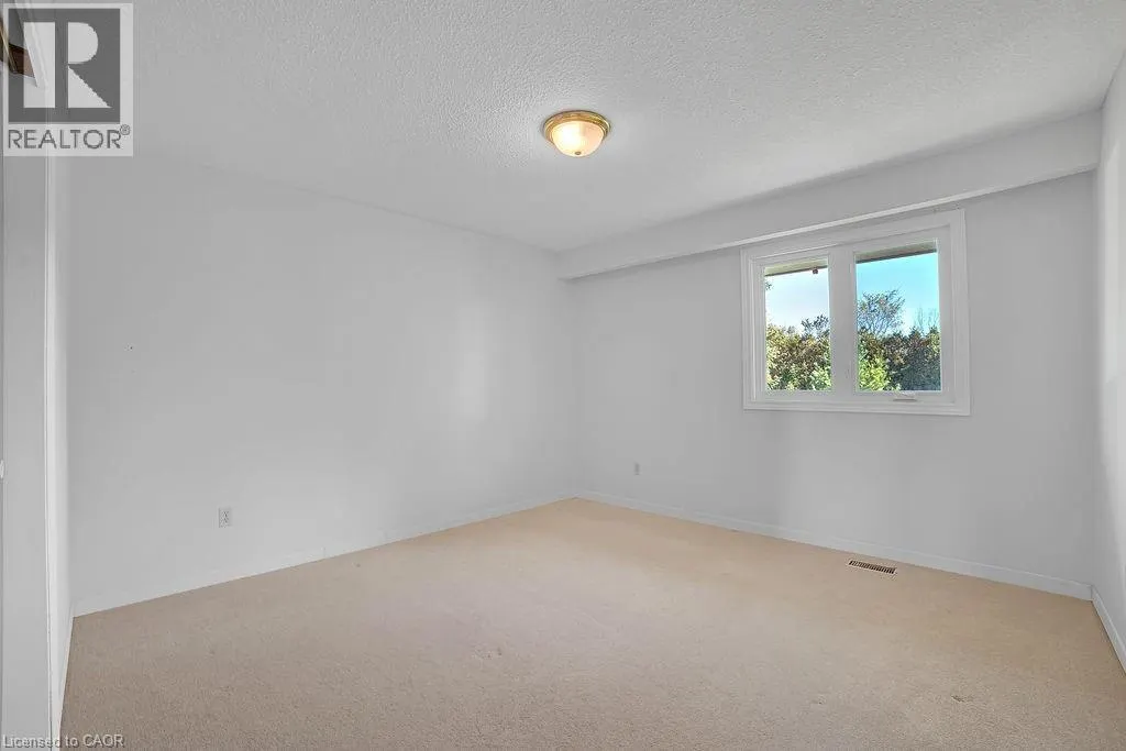 585 JUNCTION Road