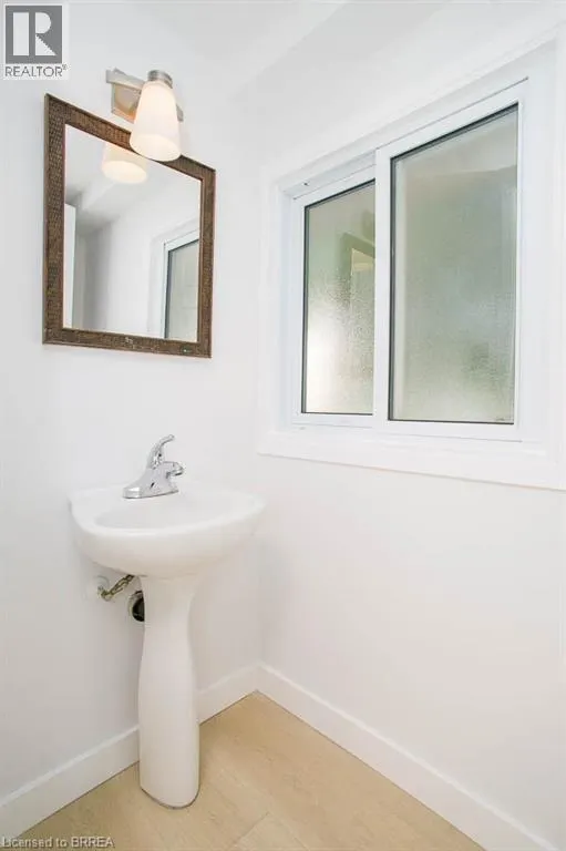 279 STANLEY Street Unit# A, #A