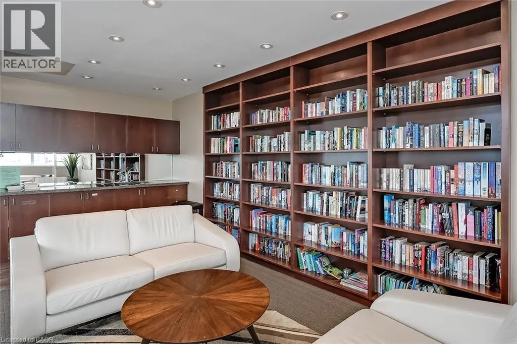 1276 MAPLE CROSSING Boulevard Unit# 612, #612