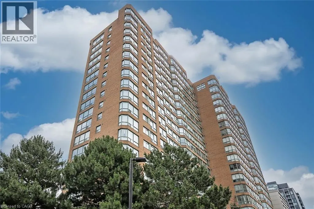 1276 MAPLE CROSSING Boulevard Unit# 612, #612
