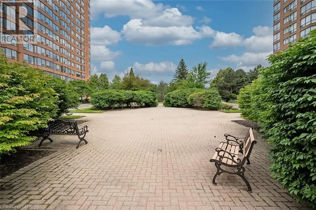 1276 MAPLE CROSSING Boulevard Unit# 612, #612