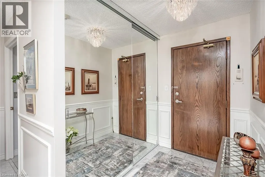 1276 MAPLE CROSSING Boulevard Unit# 612, #612