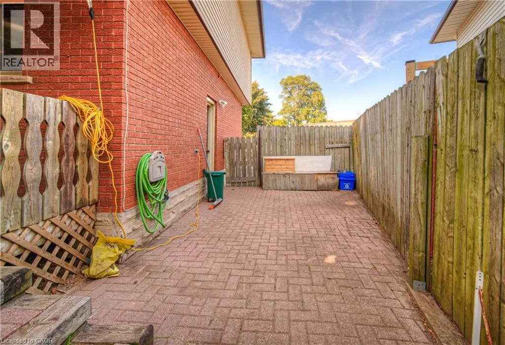 808 WALTER Street Unit# B, #B
