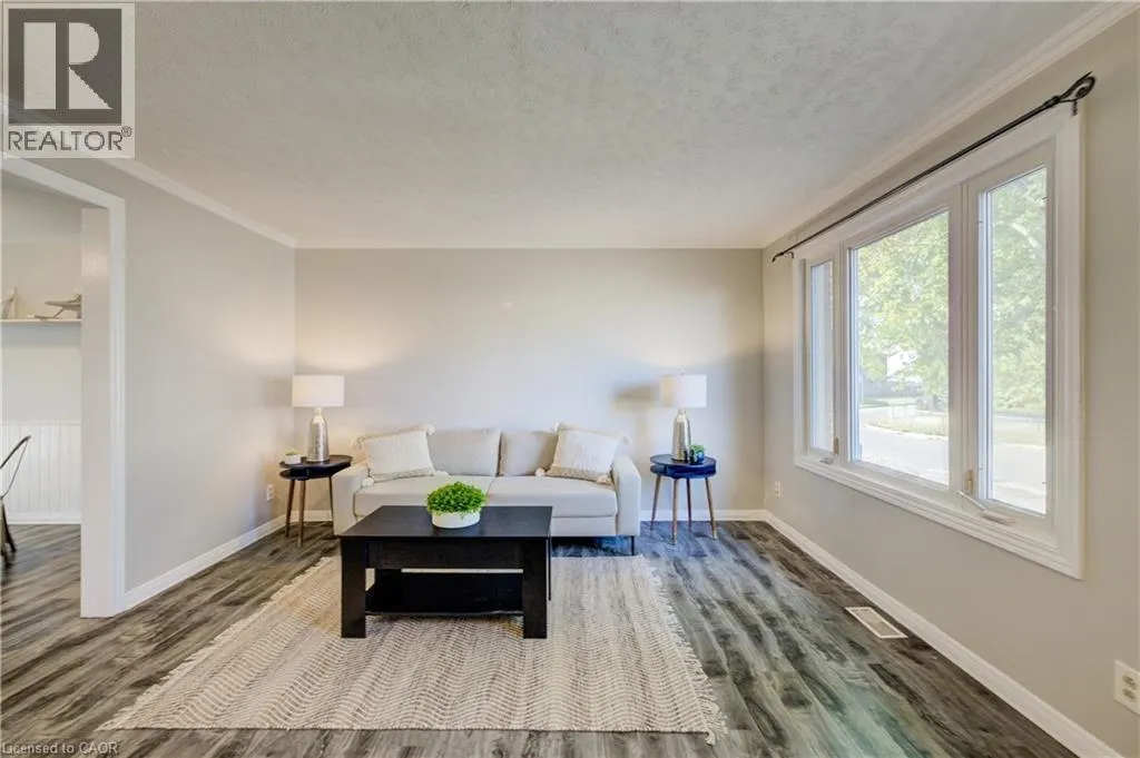808 WALTER Street Unit# B, #B
