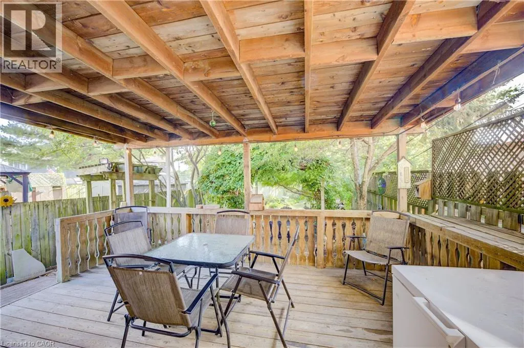 808 WALTER Street Unit# B, #B
