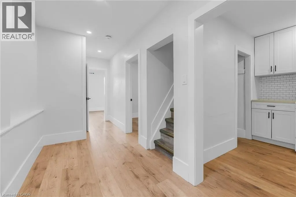 199 BALMORAL Avenue N Unit# 2, #2