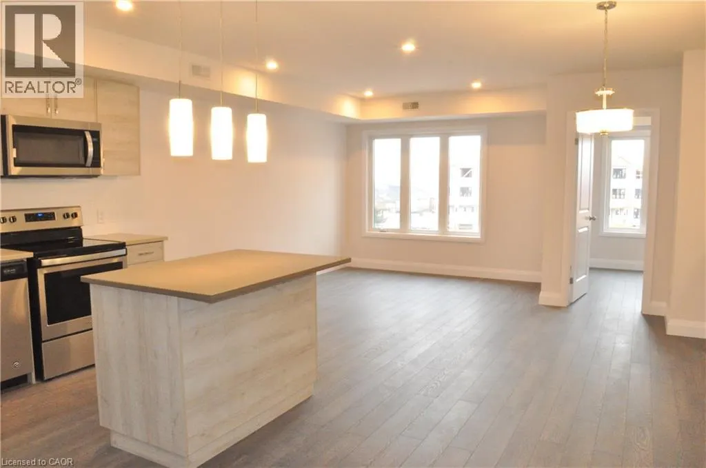 160 ROCHEFORT Street Unit# D3, #D3