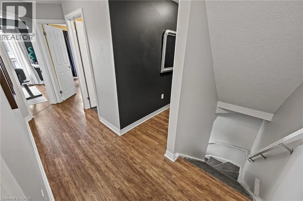 70 WILLOWRUN Drive Unit# A2, #A2