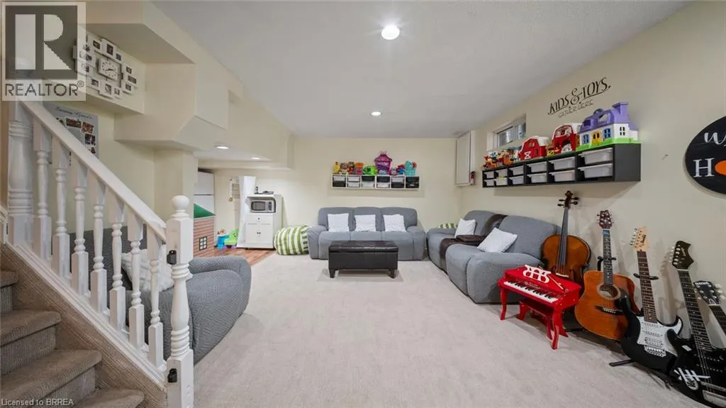 27 GILLIN Road