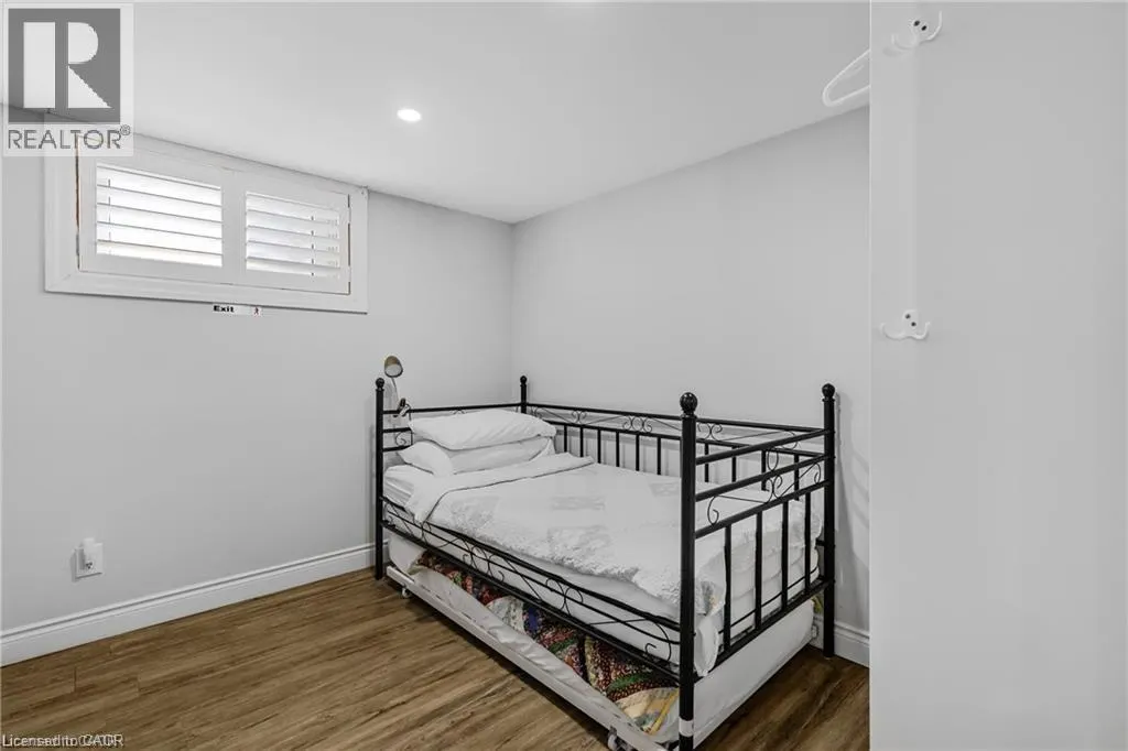 551 CHAMBERLAIN Road Unit# Lower, #Lower
