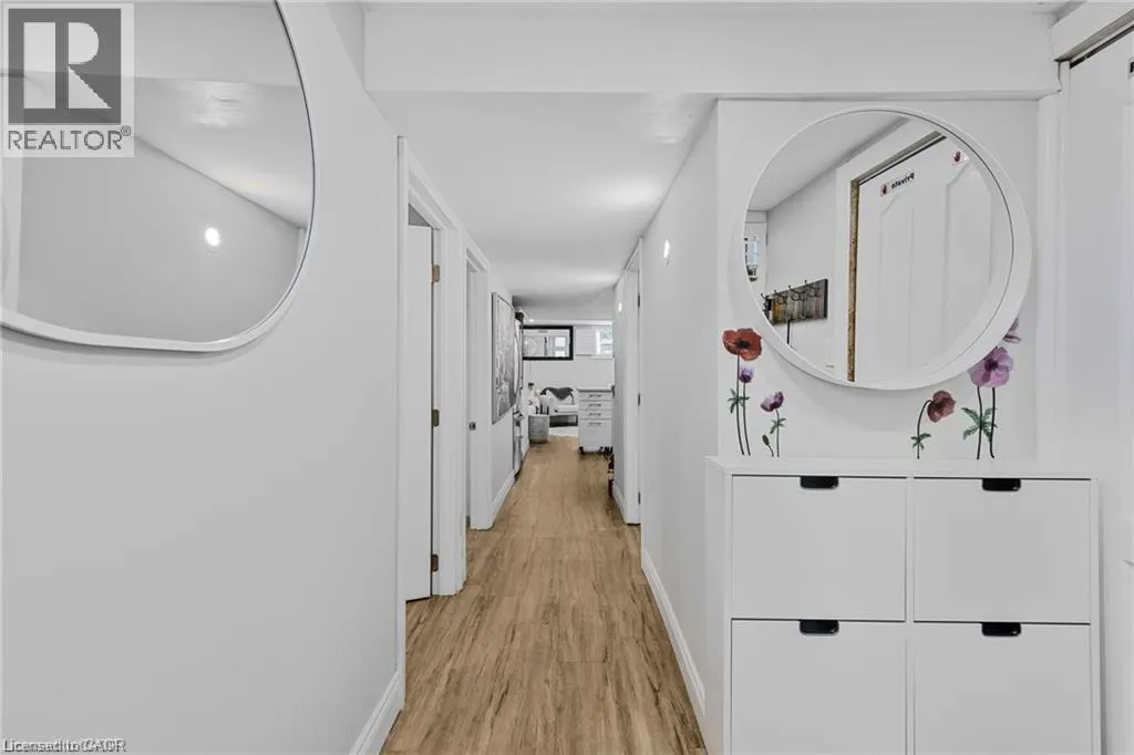551 CHAMBERLAIN Road Unit# Lower, #Lower