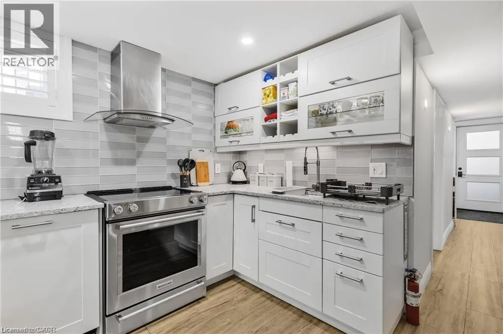 551 CHAMBERLAIN Road Unit# Lower, #Lower