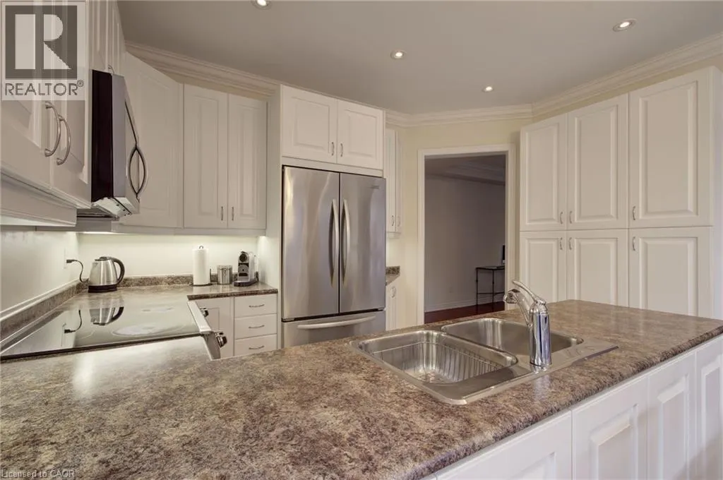3308 GRANITE Gate