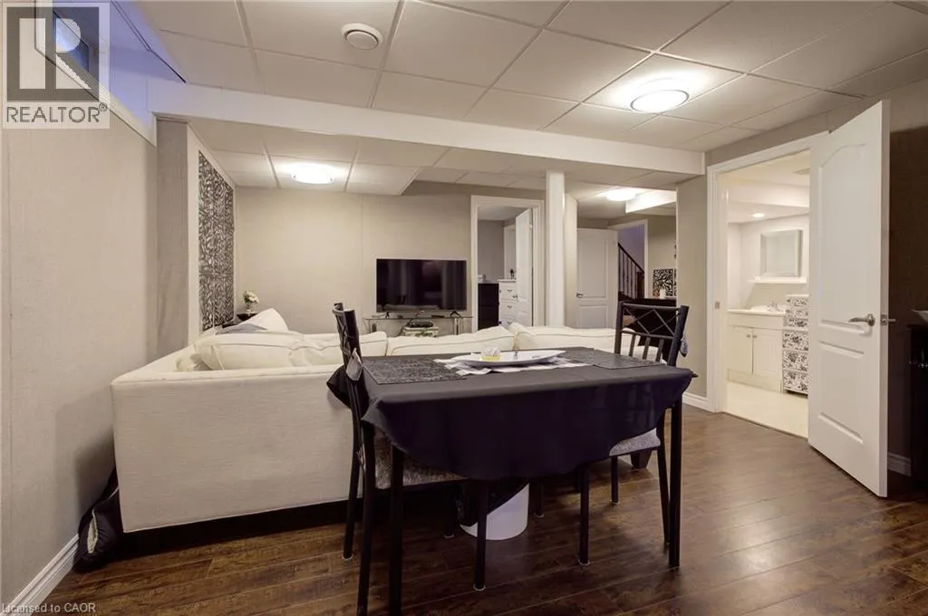 3308 GRANITE Gate