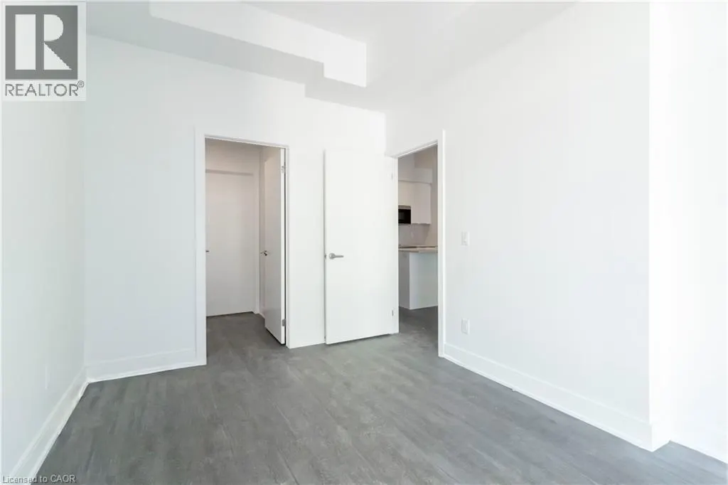 25 WELLINGTON Street S Unit# 409, #409