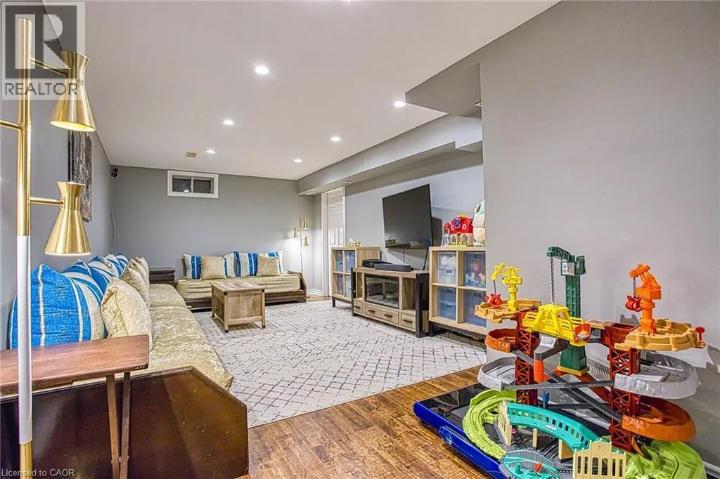 25 IVYBRIDGE Drive Unit# 2, #2