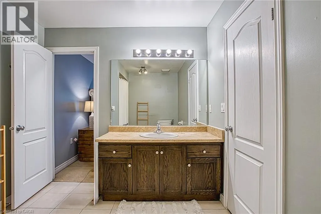 25 IVYBRIDGE Drive Unit# 2, #2