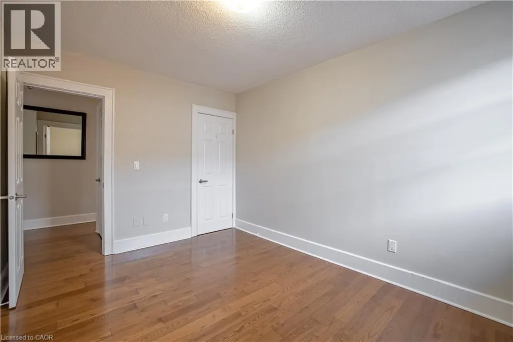 366 JOHN Street S Unit# 14, #14
