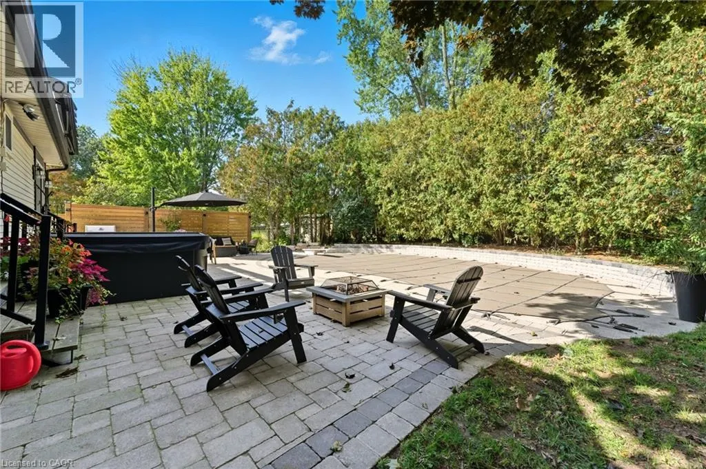 52 CINDY Avenue