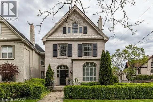 142 ABERDEEN Avenue
