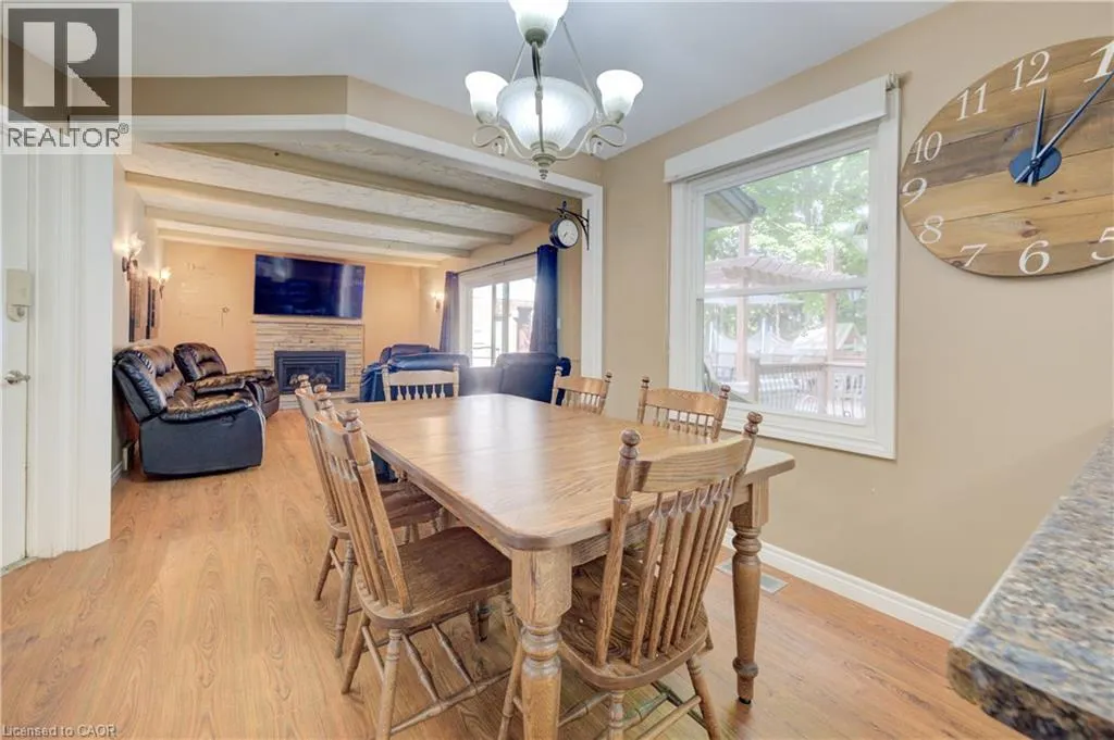 6 PURPLE MARTIN Court