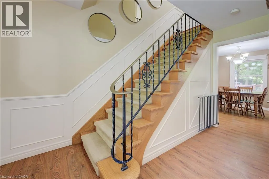 6 PURPLE MARTIN Court