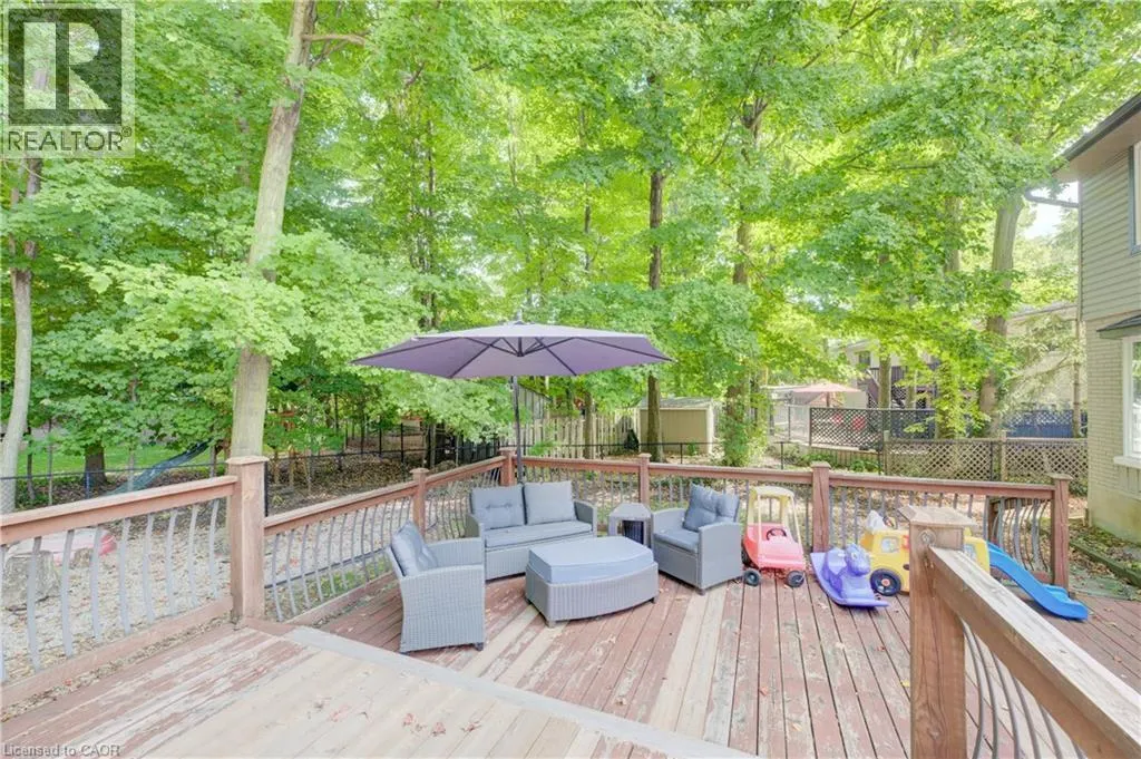 6 PURPLE MARTIN Court