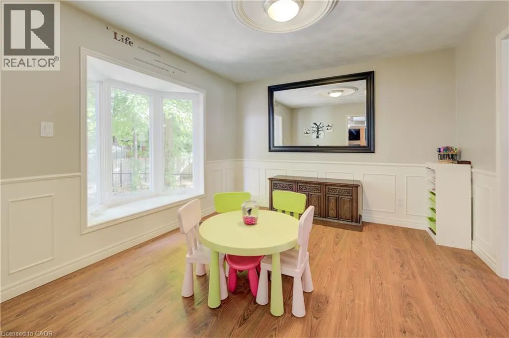 6 PURPLE MARTIN Court
