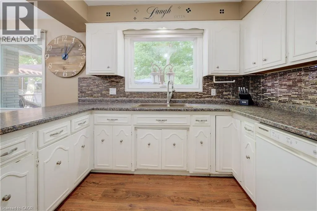 6 PURPLE MARTIN Court