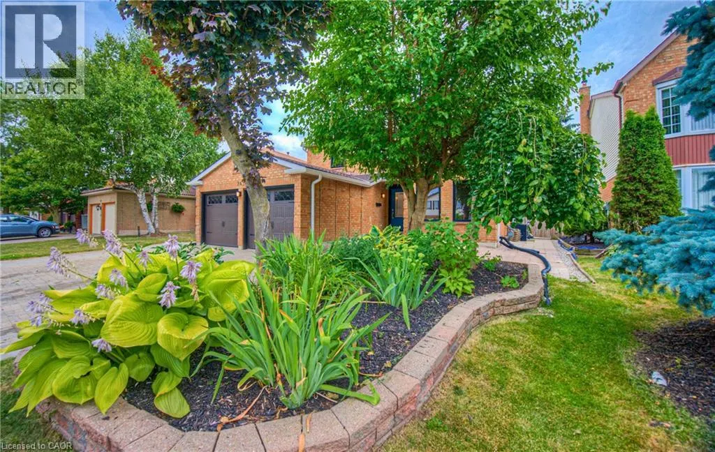 243 HIGHVIEW Drive