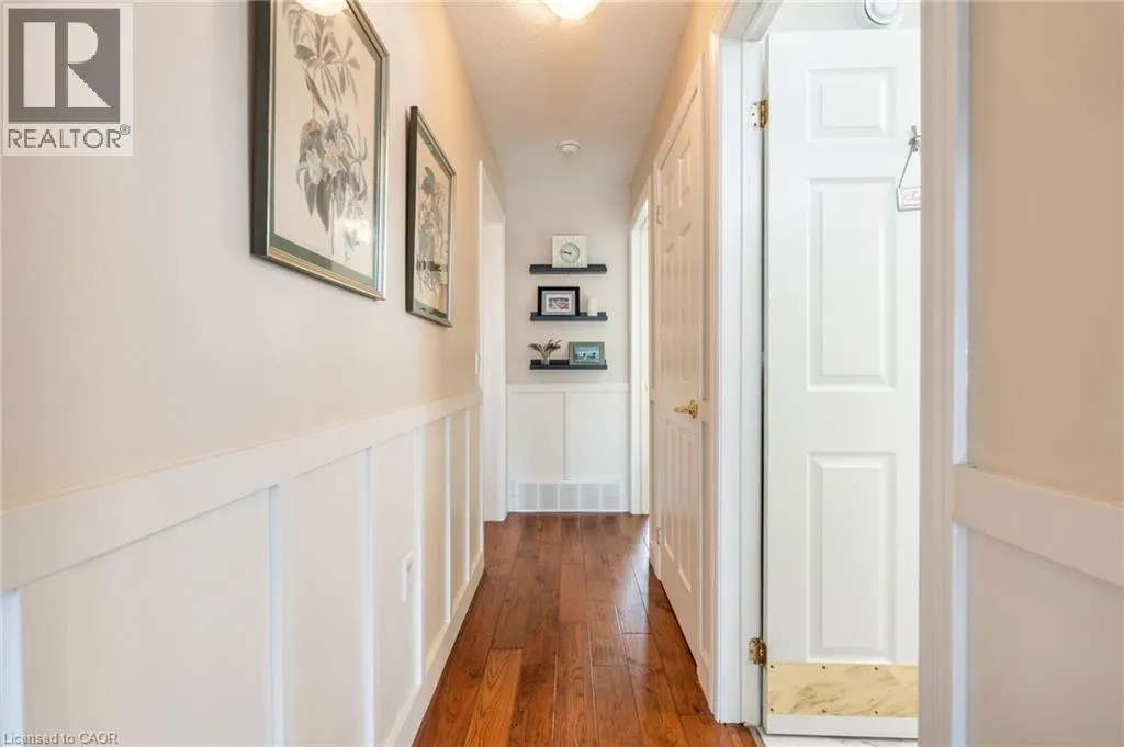136 GLENARIFF Drive