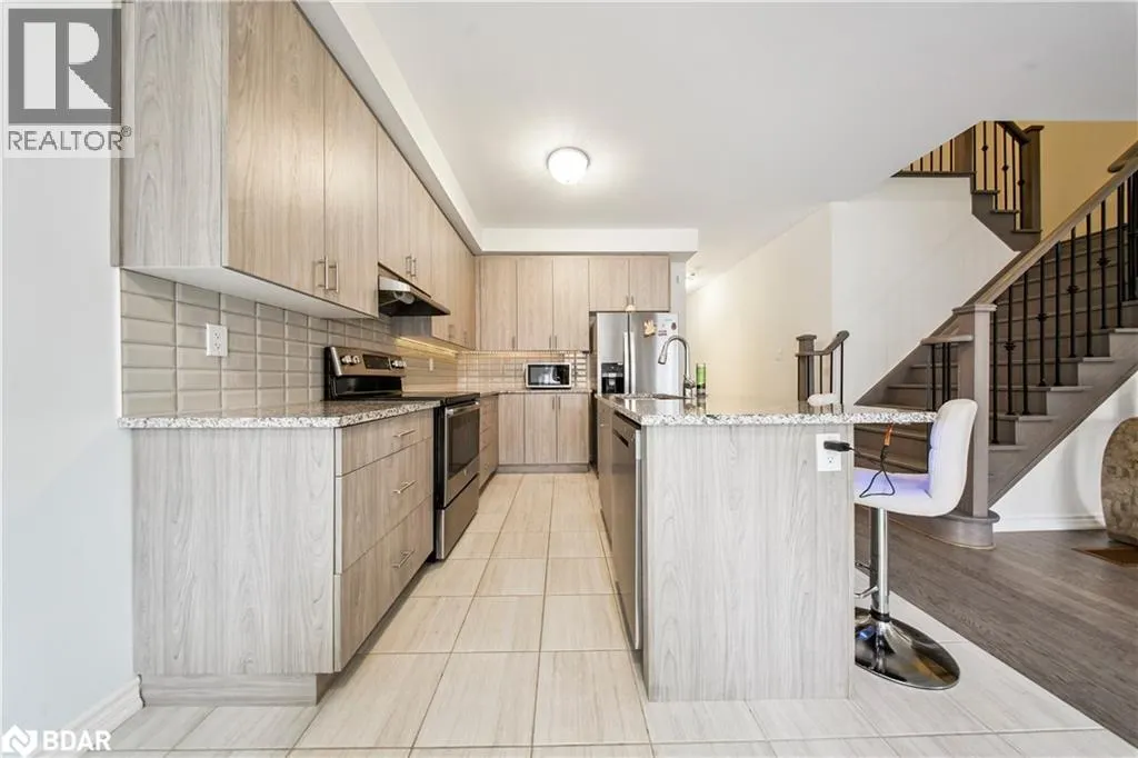 4 HICKLING Lane