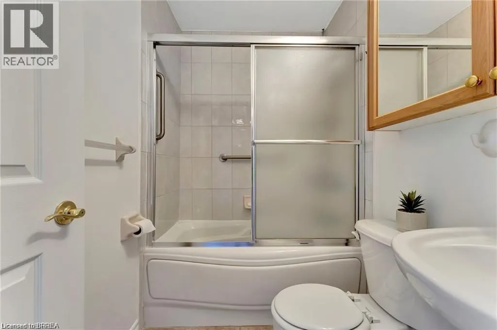 793 COLBORNE Street Unit# 207, #207
