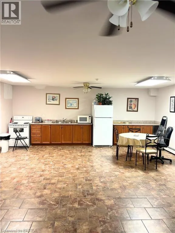 793 COLBORNE Street Unit# 207, #207