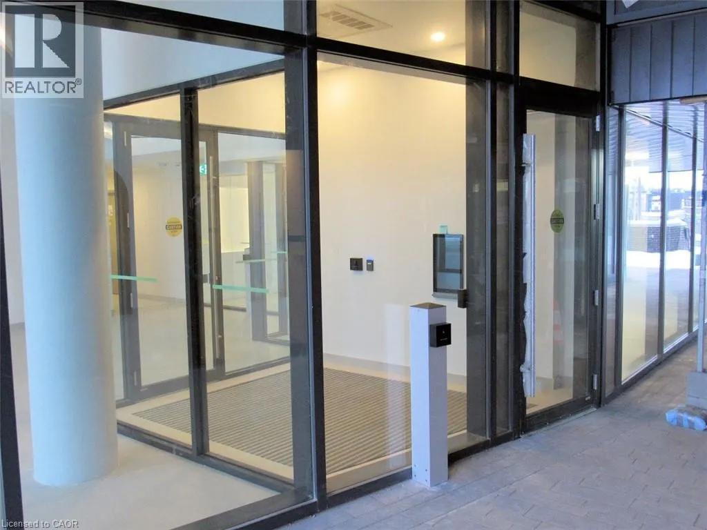 3210 DAKOTA Common Unit# A303, #A303