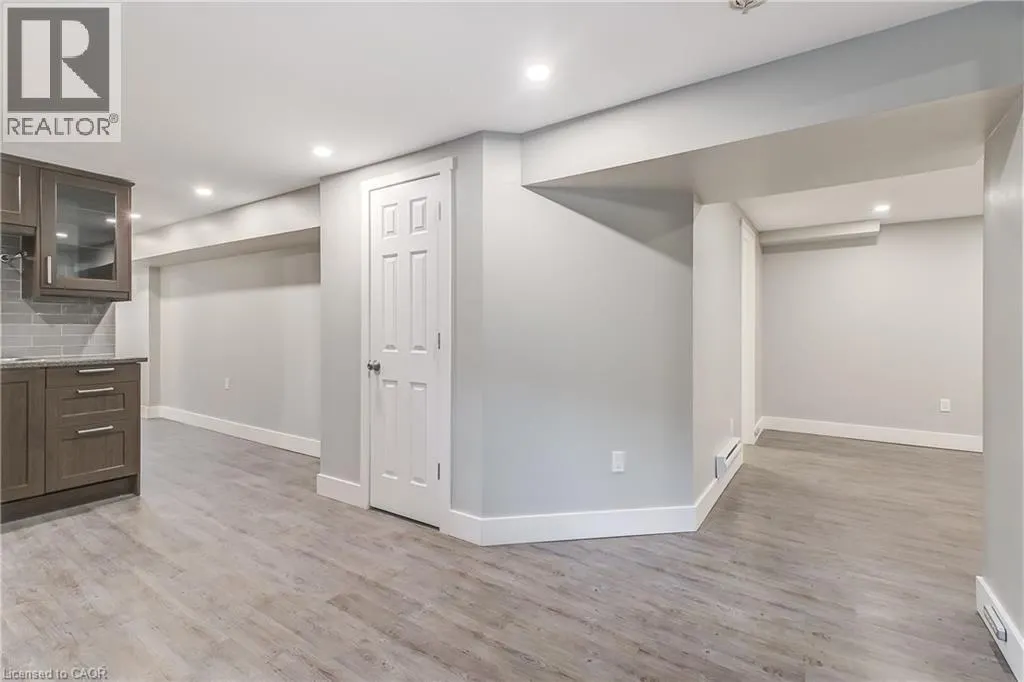 672 CASTLEGUARD Crescent Unit# 2, #2